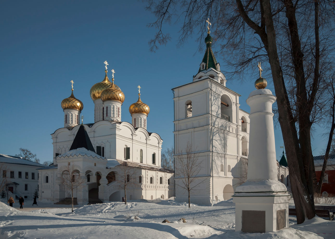 Экскурсия по г. Кострома, встреча со Снегурочкой, музей сыра