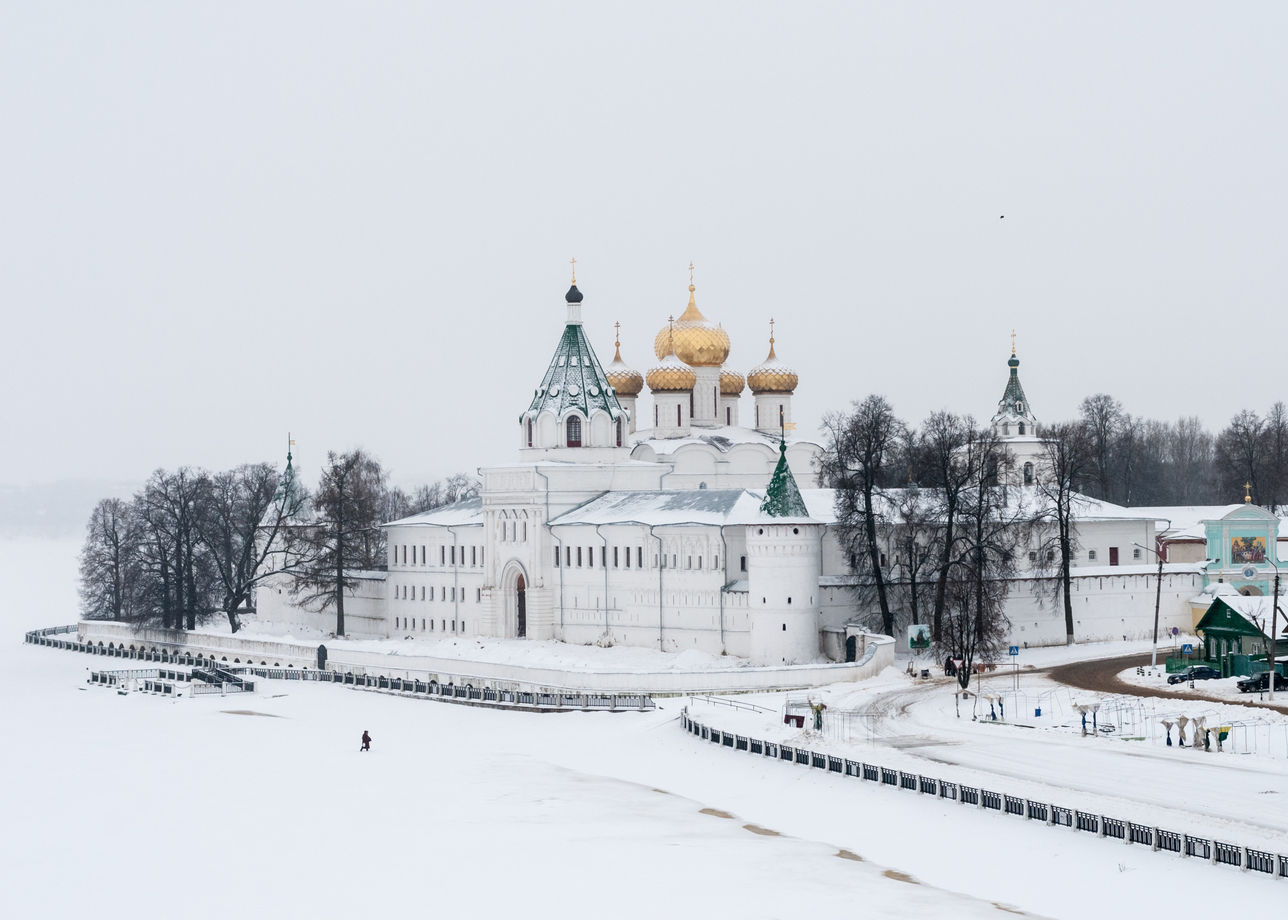 Экскурсия по г. Кострома, встреча со Снегурочкой, музей сыра