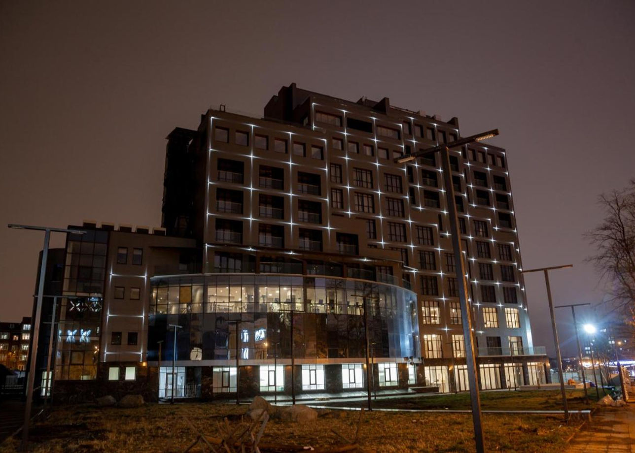 DoubleTree by Hilton 4
