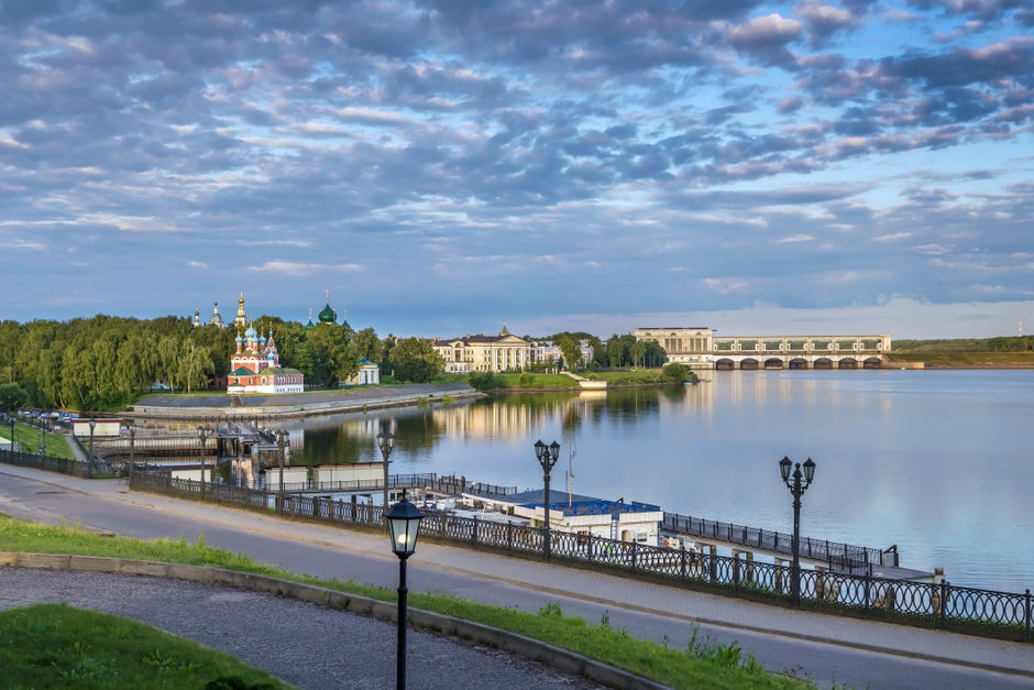 Вид на Угличский кремль